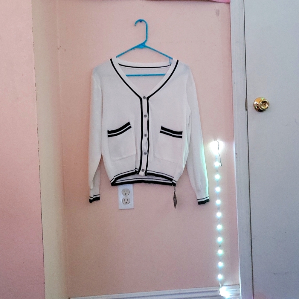 Schoolgirl sweater